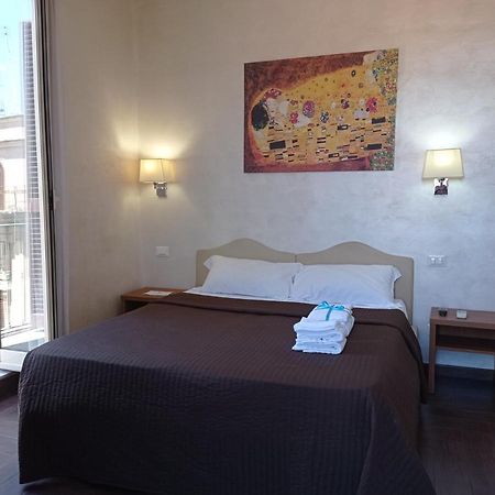Rome Travellers Hotel Exterior photo