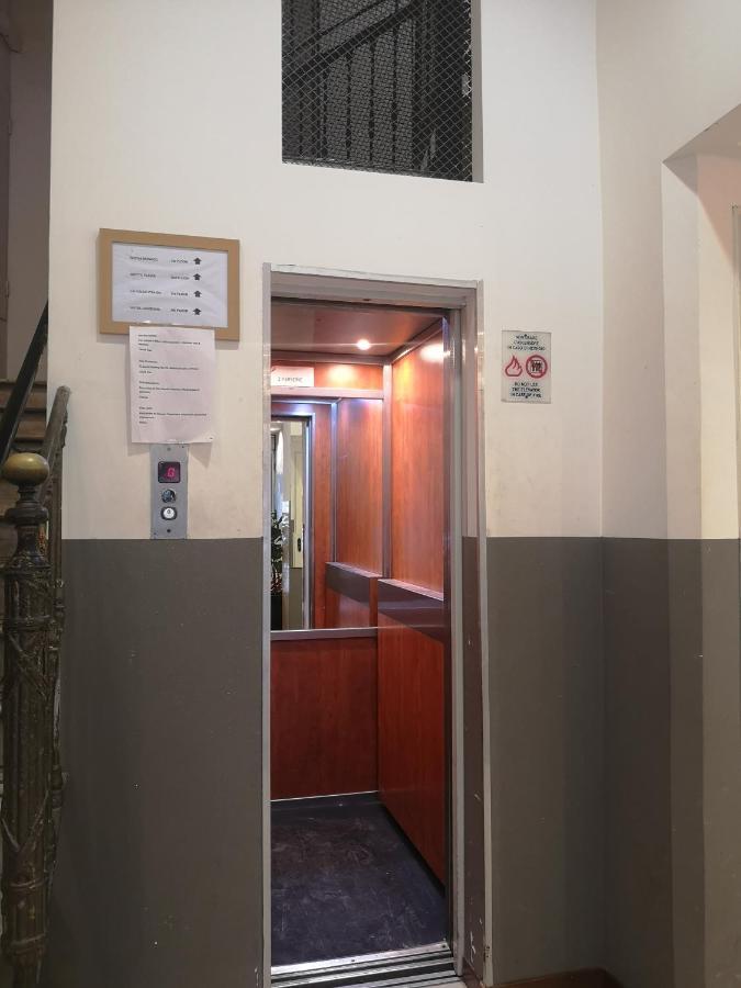 Rome Travellers Hotel Exterior photo